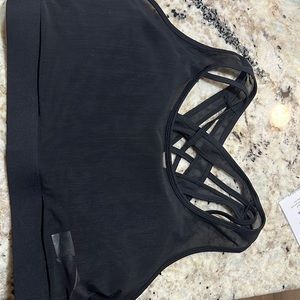 Fabletics black bra-super cute. New without tags.